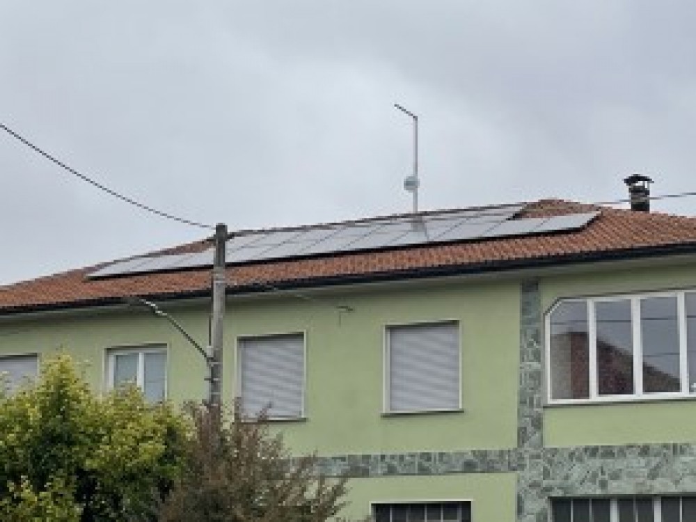 Installazione pannelli solari con batteria Tesla a Mombaruzzo, Asti